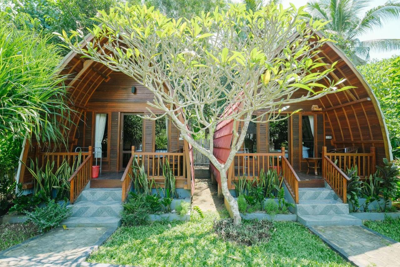 Adi Bungalow Nusa Penida Redpartner Ped Exterior foto