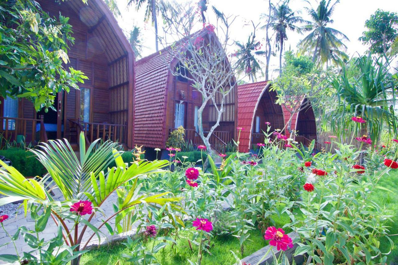 Adi Bungalow Nusa Penida Redpartner Ped Exterior foto